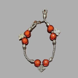 BRACELET CROIX ET PERLES ARGENTEES