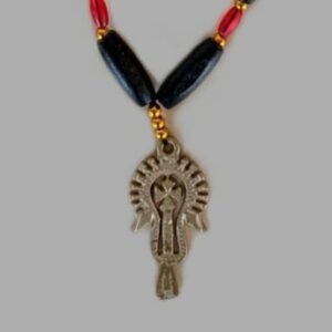 Collier perles et pendentif croix éthiopienne